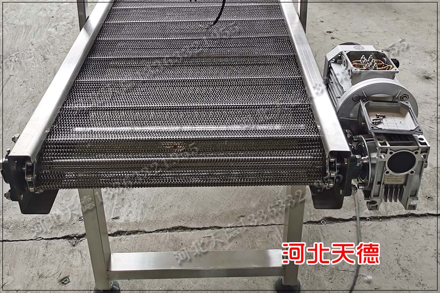 不銹鋼輸送機(jī)