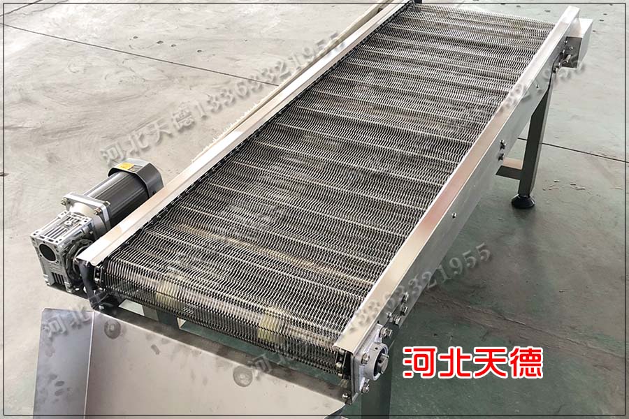 不銹鋼輸送機(jī)