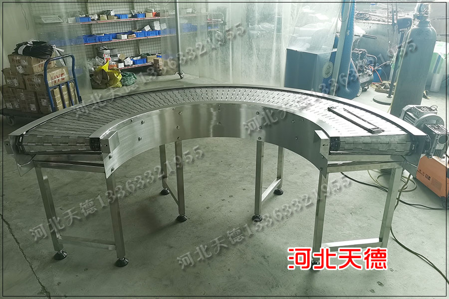 鏈板轉(zhuǎn)彎機(jī)